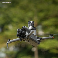 Sunnylife Mini 5 Pro挂载件探照灯爆闪灯挂载件Insta360 GO 3S运动相机支架